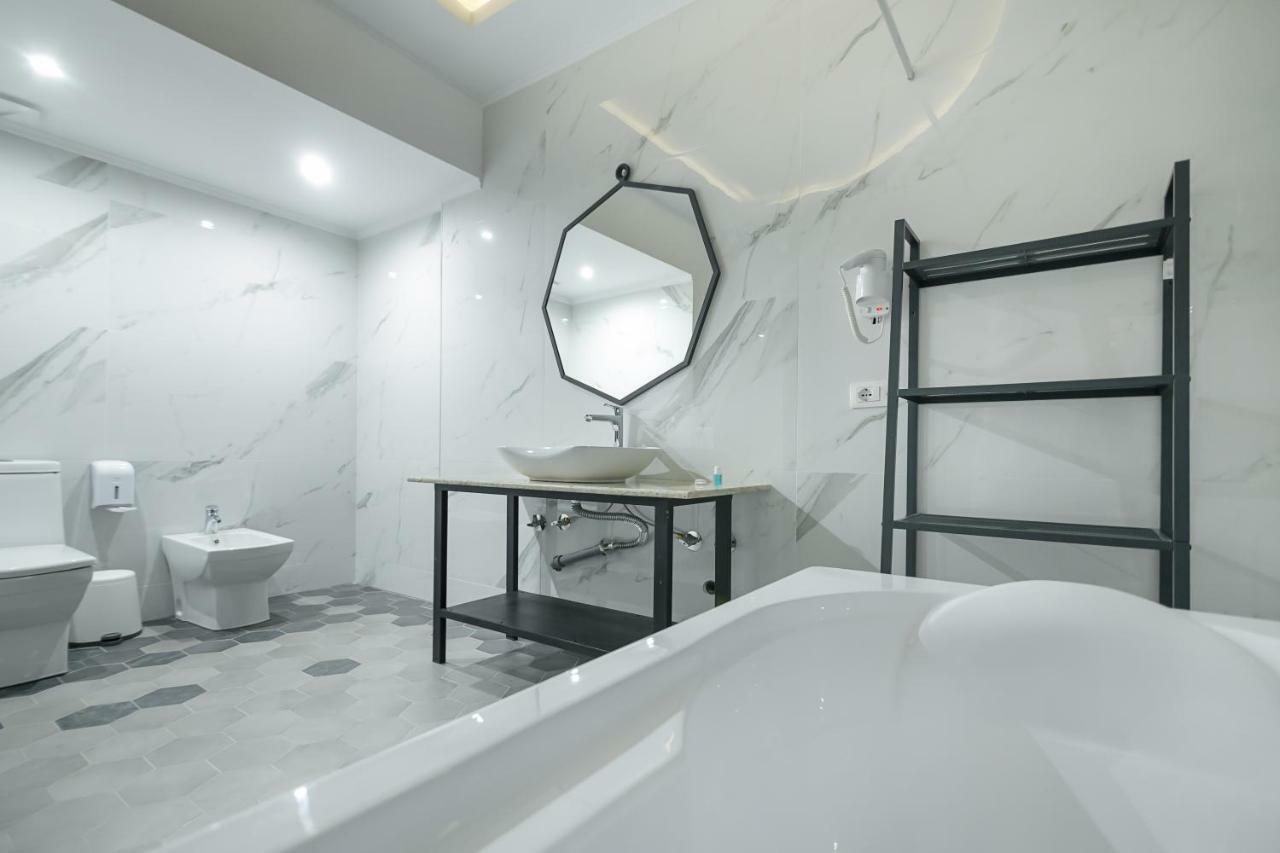 קורצ'ה Barba Boutique Hotel מראה חיצוני תמונה